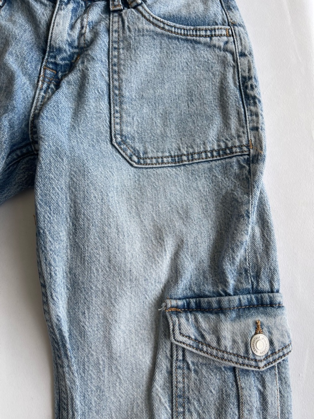 Aeropostale Light Blue High-Rise Cargo Flare Jeans - Women's - Picture 6 of 12